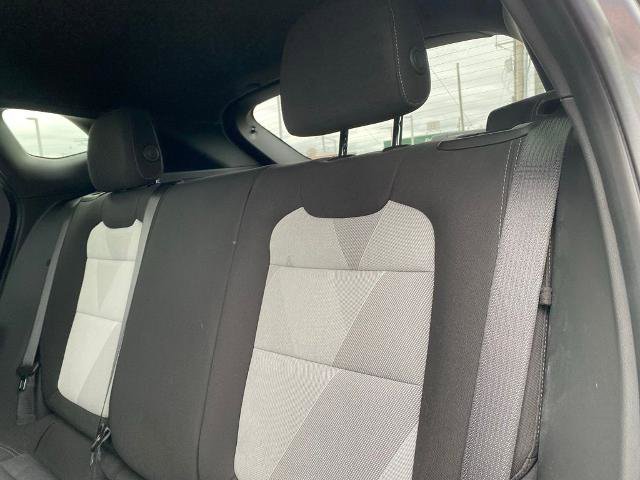Used 2024 Chevrolet Trax RS w/ Sunroof Package FWD image 30