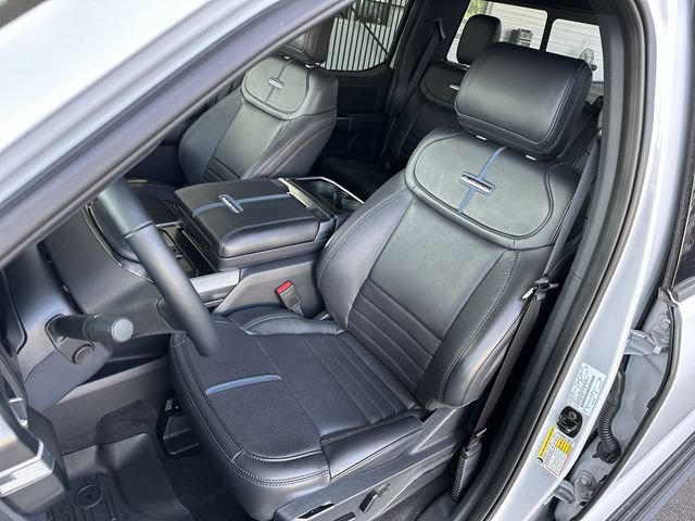 Certified 2025 Ford F150 Platinum w/ Equipment Group 702A High AWD/4WD image 12