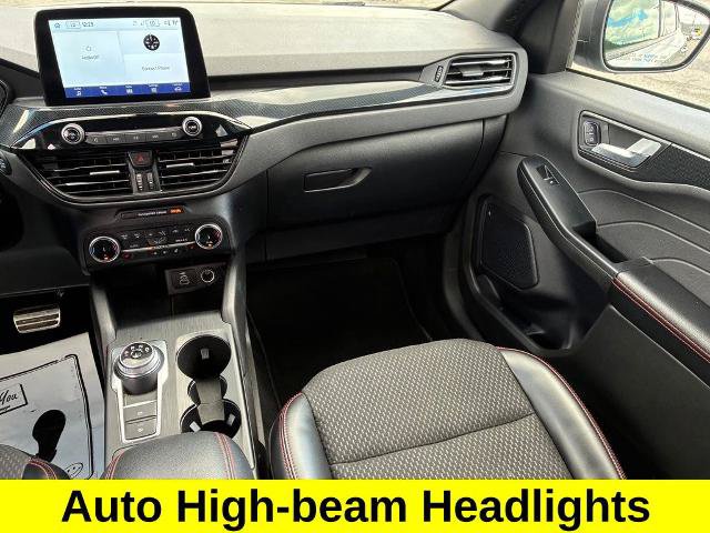 Certified 2024 Ford Escape ST-Line AWD/4WD image 12