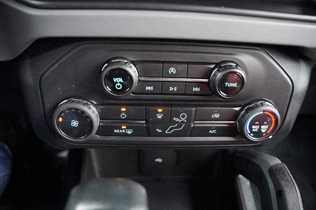 Certified 2023 Ford Bronco Big Bend w/ Sasquatch Package image 24