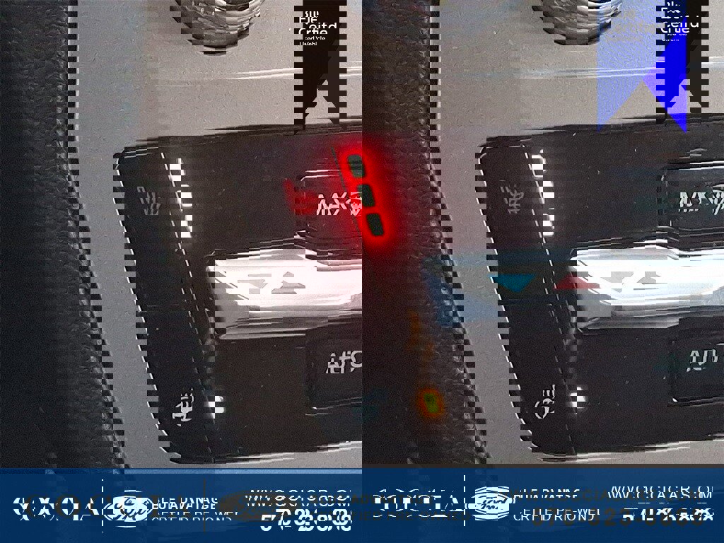 Certified 2022 Ford Explorer XLT w/ Equipment Group 202A image 24