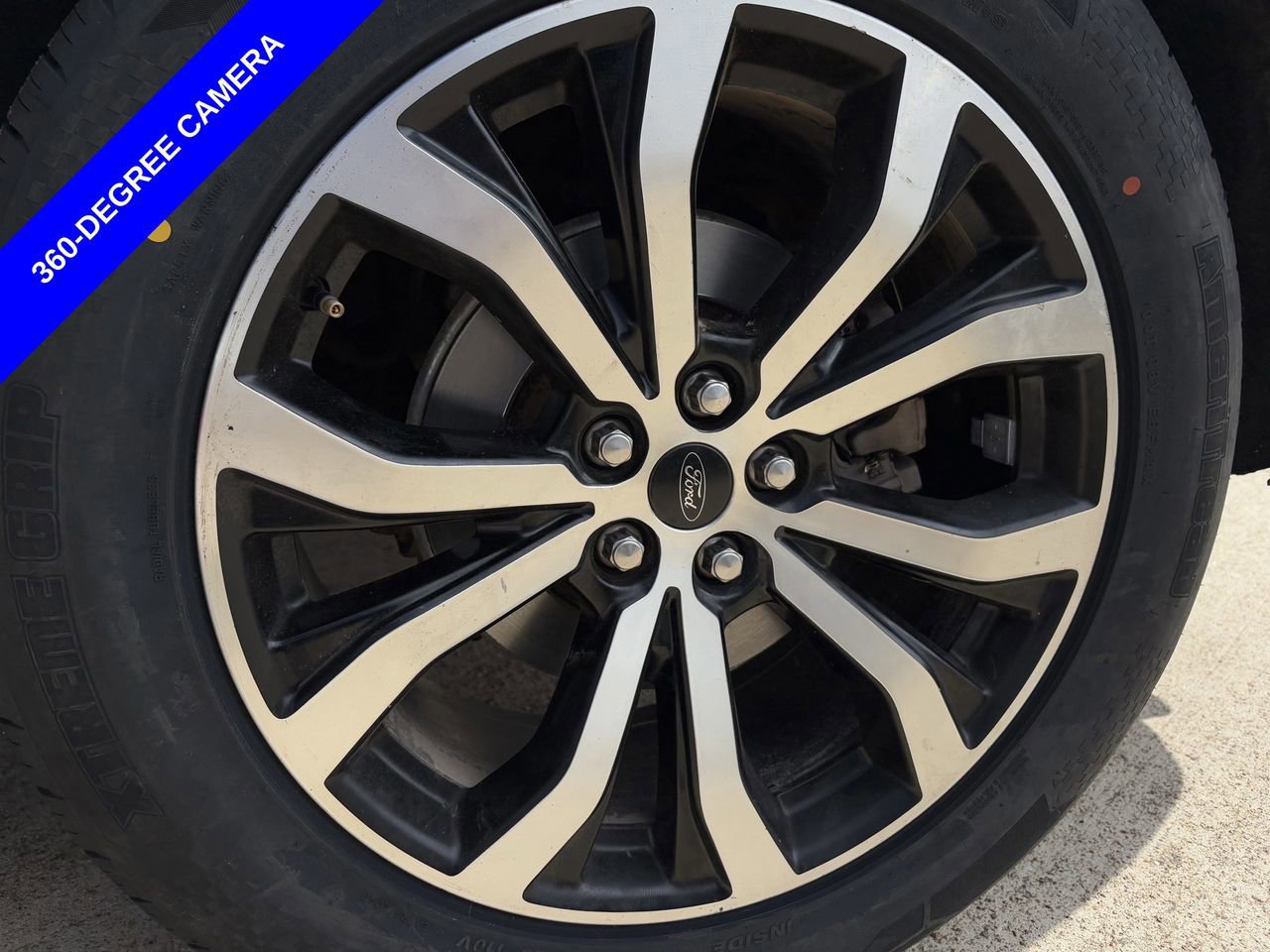 Certified 2022 Ford Explorer ST-Line w/ Class IV Trailer Tow Package image 11