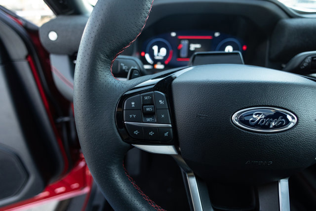 Certified 2025 Ford Explorer ST image 18