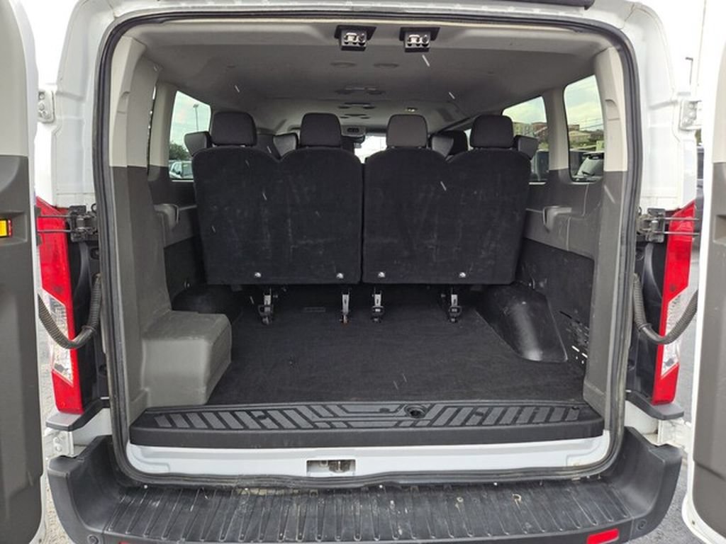 Certified 2023 Ford Transit 350 XLT RWD image 12