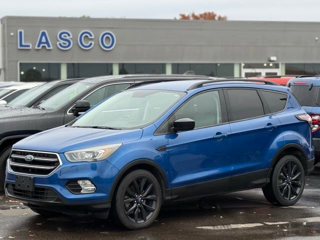 Certified 2017 Ford Escape SE w/ Equipment Group 201A