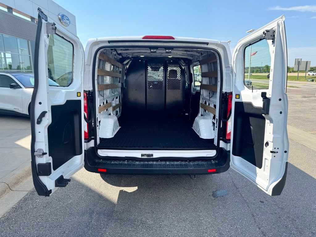 Certified 2023 Ford Transit 250 Low Roof AWD w/ Exterior Upgrade Package image 42