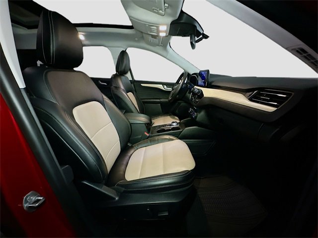 Certified 2022 Ford Escape Titanium w/ Titanium Elite Package image 36