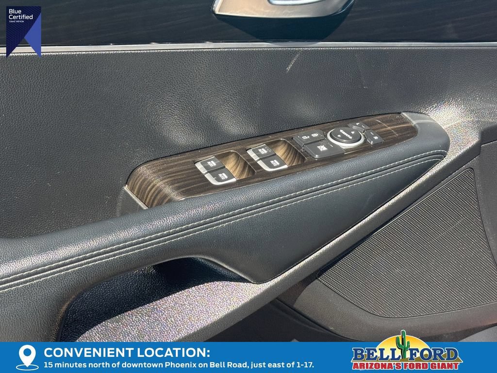 Used 2019 Kia Sorento FWD image 17