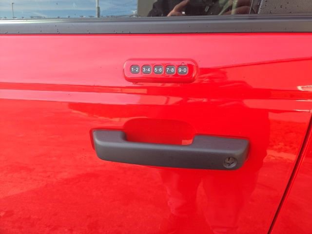 Certified 2023 Ford Bronco Big Bend w/ Sasquatch Package image 18