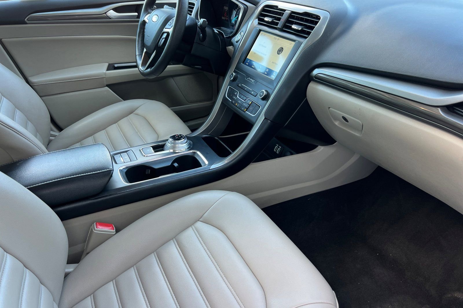 Certified 2020 Ford Fusion SEL FWD image 16