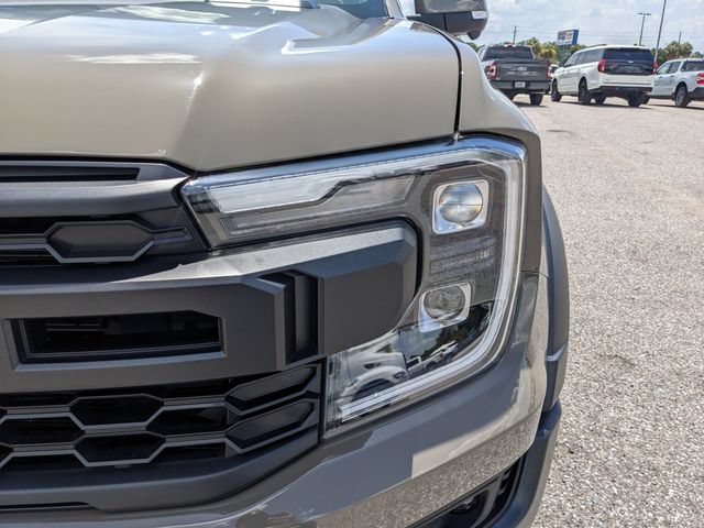 Certified 2025 Ford Ranger Raptor AWD/4WD image 9
