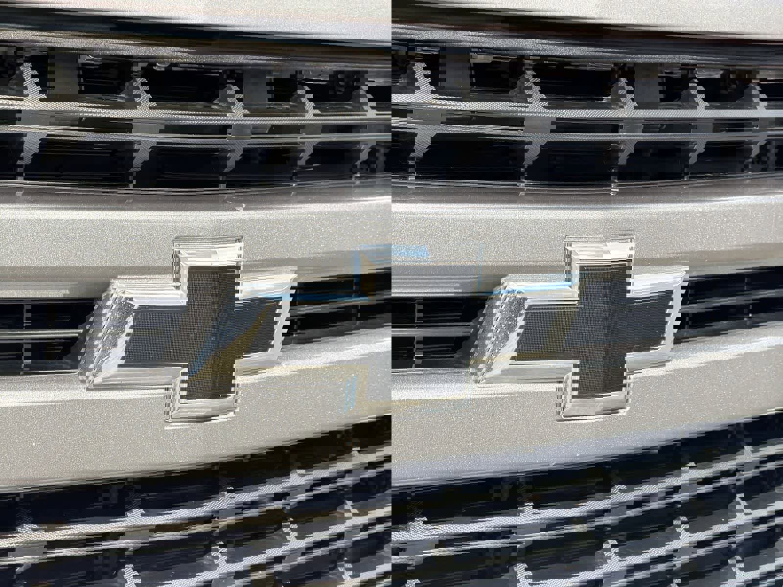 Used 2022 Chevrolet Silverado 1500 RST w/ Z71 Off-Road Package image 12