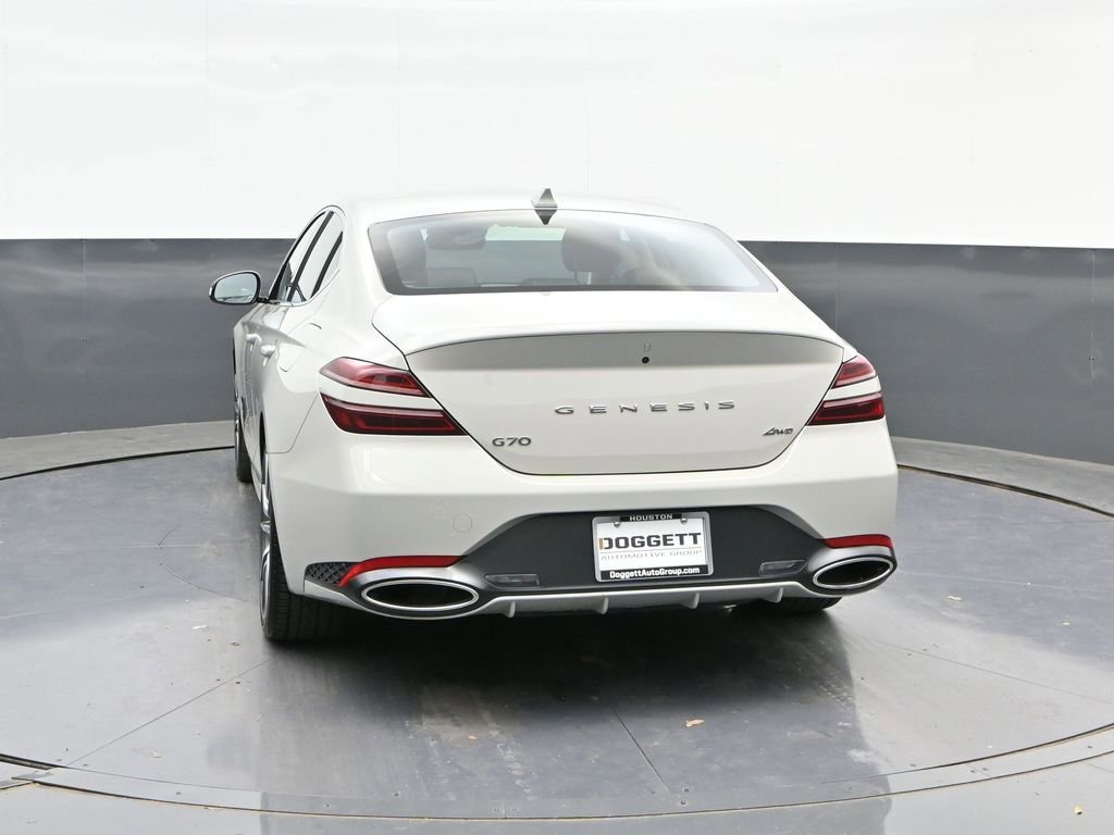 Used 2025 Genesis G70 2.5T image 8