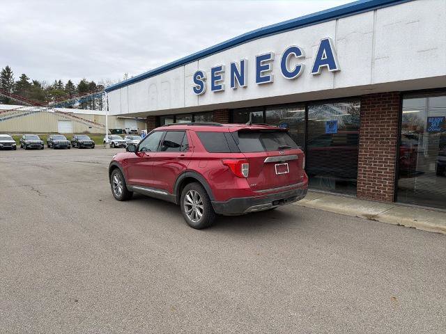 Certified 2021 Ford Explorer XLT w/ Equipment Group 202A image 4