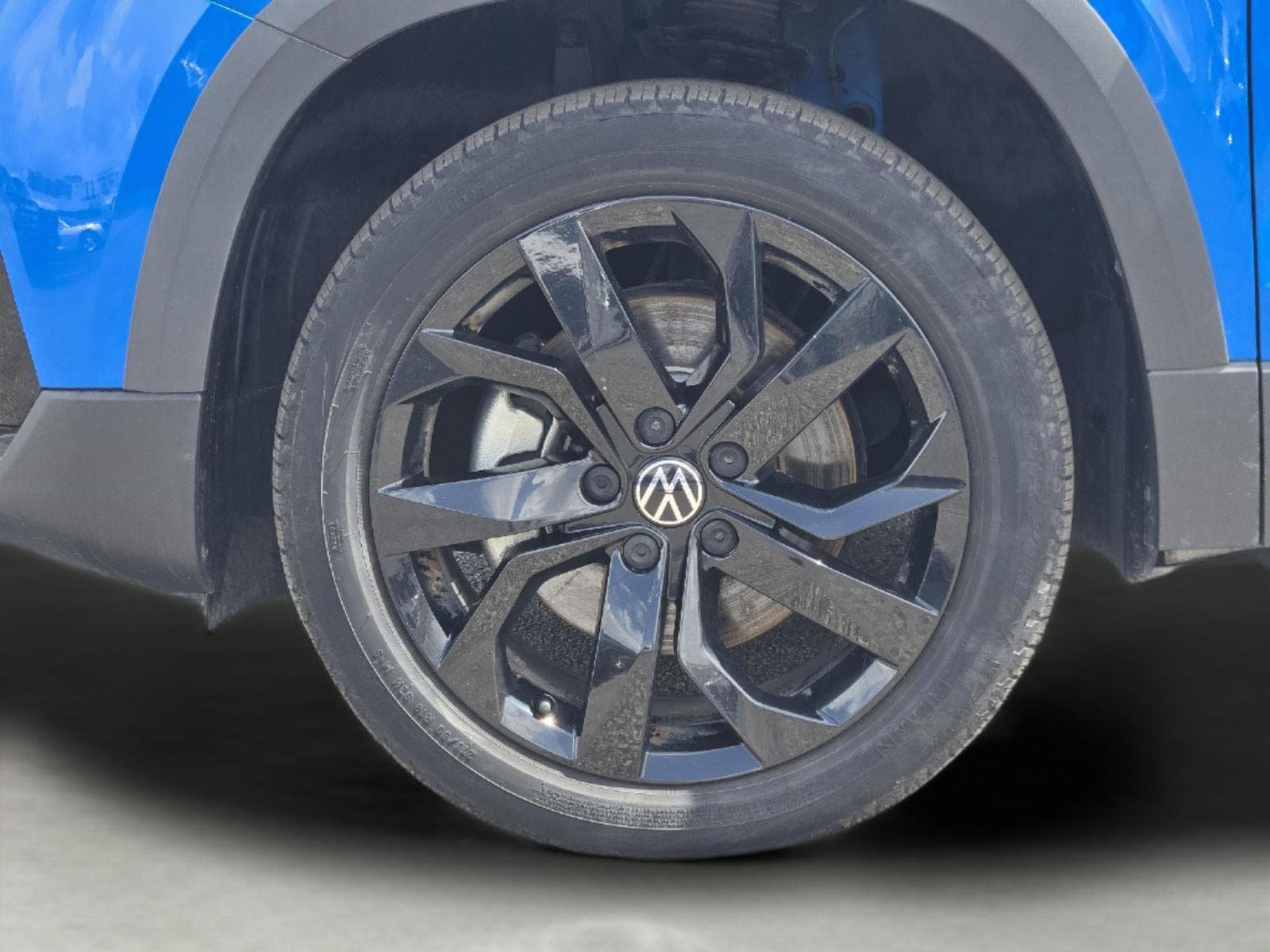 Used 2022 Volkswagen Taos SE FWD image 11
