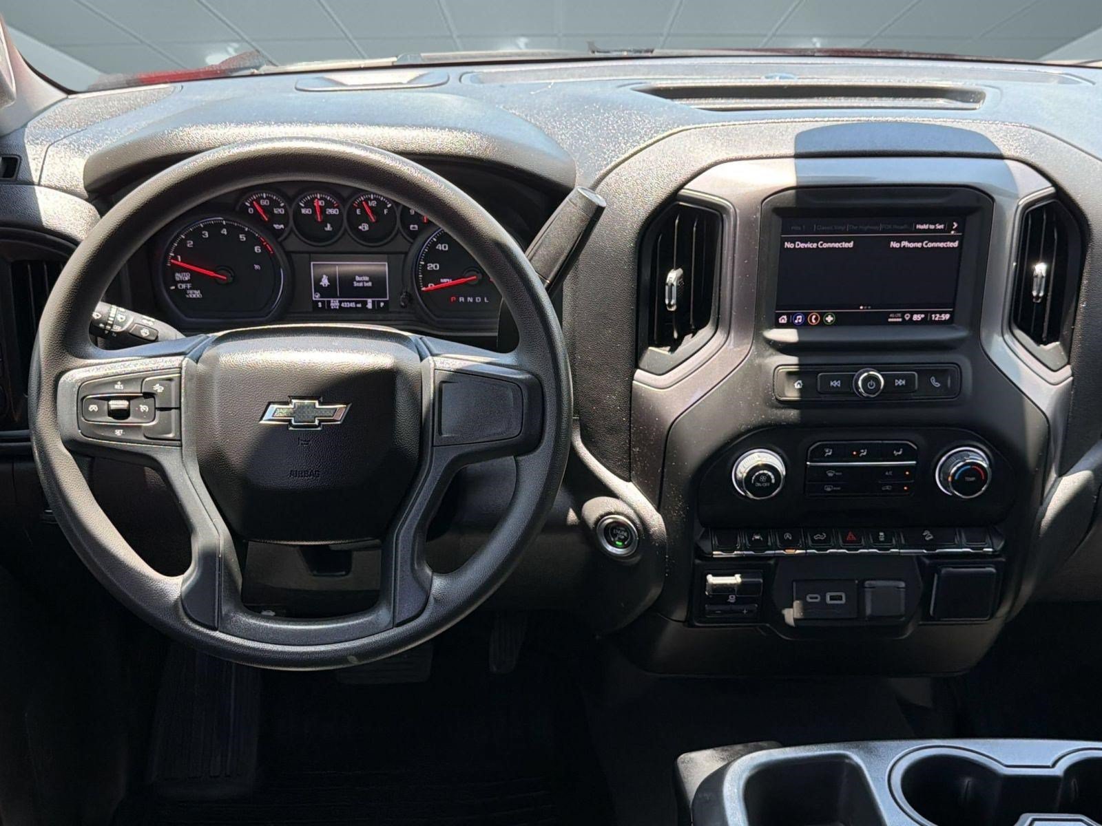 Used 2023 Chevrolet Silverado 1500 Custom Trail Boss AWD/4WD image 28