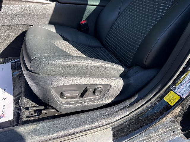 Used 2024 Toyota Camry SE FWD image 9