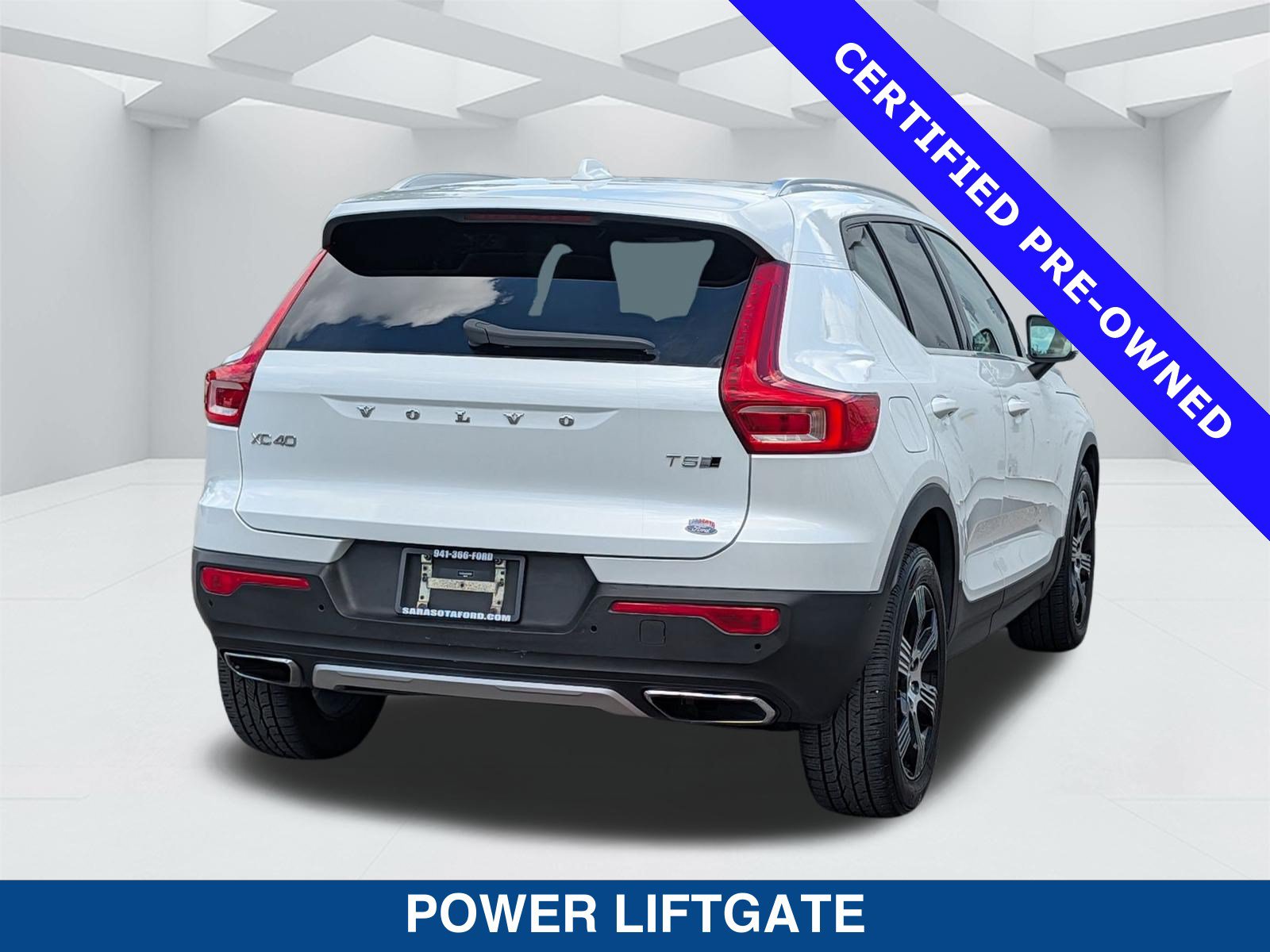 Used 2019 Volvo XC40 T5 Inscription AWD/4WD image 5