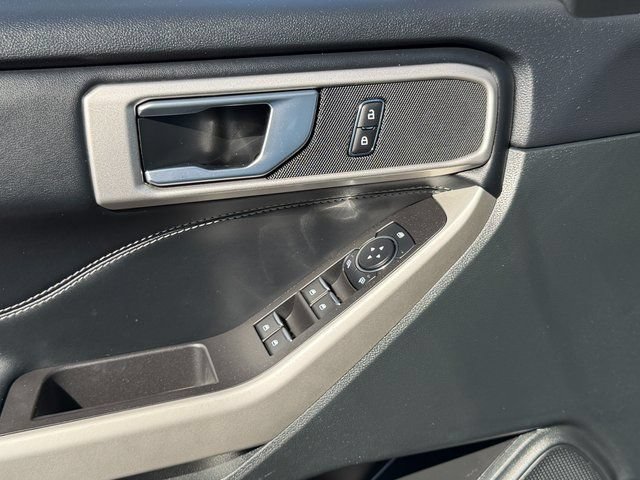 Certified 2024 Ford Explorer XLT AWD/4WD image 26