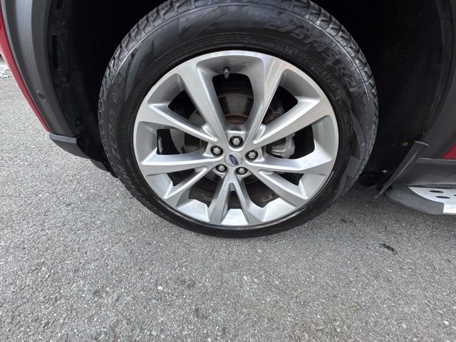 Certified 2021 Ford Explorer Platinum w/ Equipment Group 601A AWD/4WD image 13