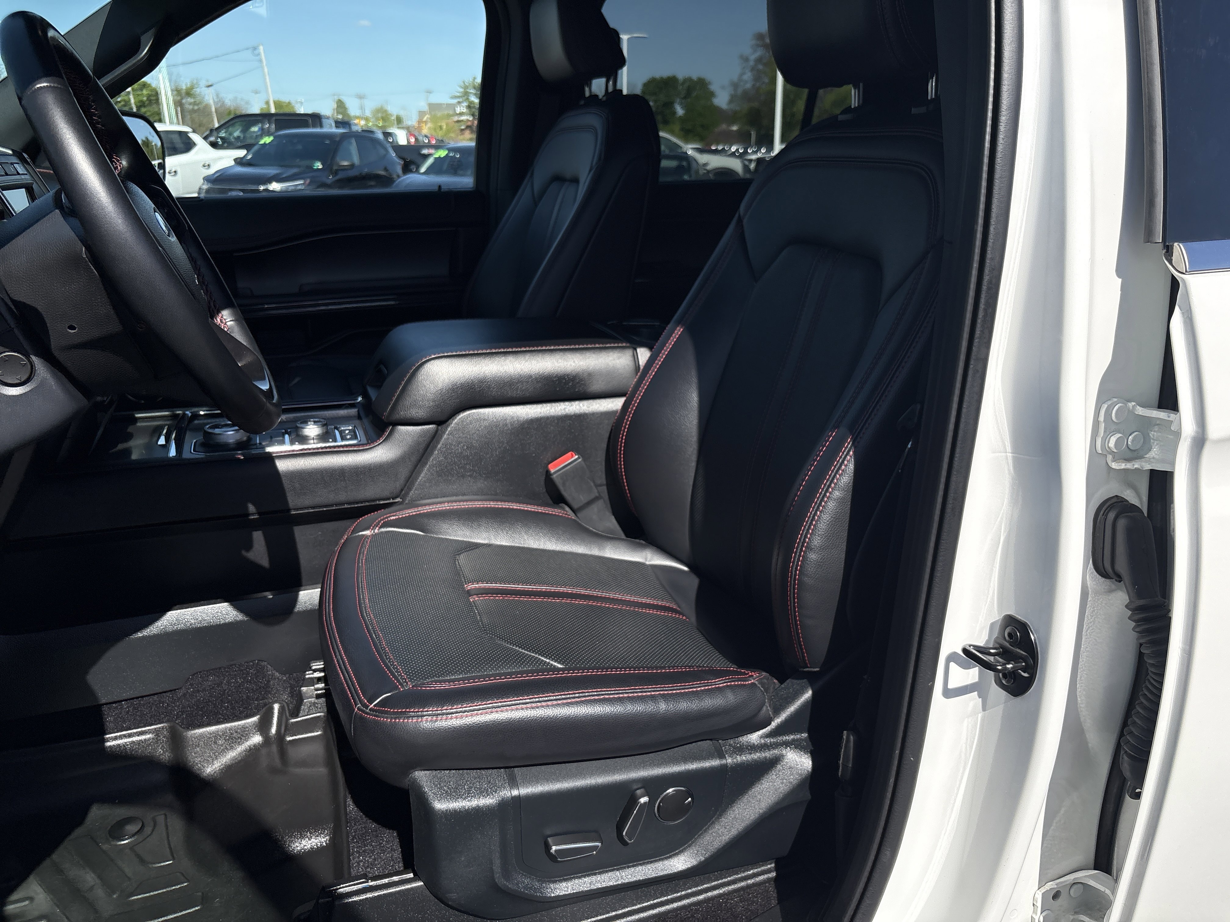 Certified 2021 Ford Expedition Limited AWD/4WD image 19