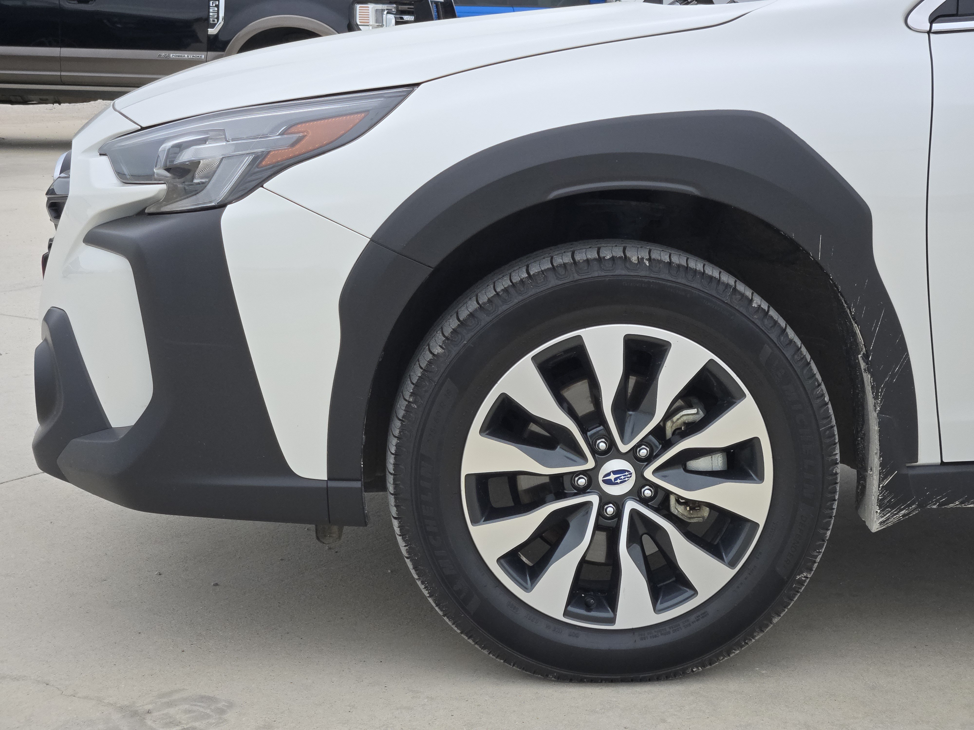 Used 2024 Subaru Outback Touring AWD/4WD image 8