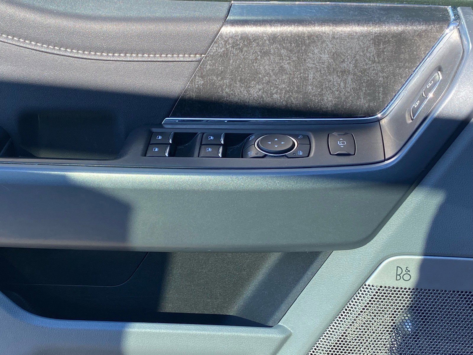 Certified 2024 Ford F250 XLT w/ XLT Premium Package image 23