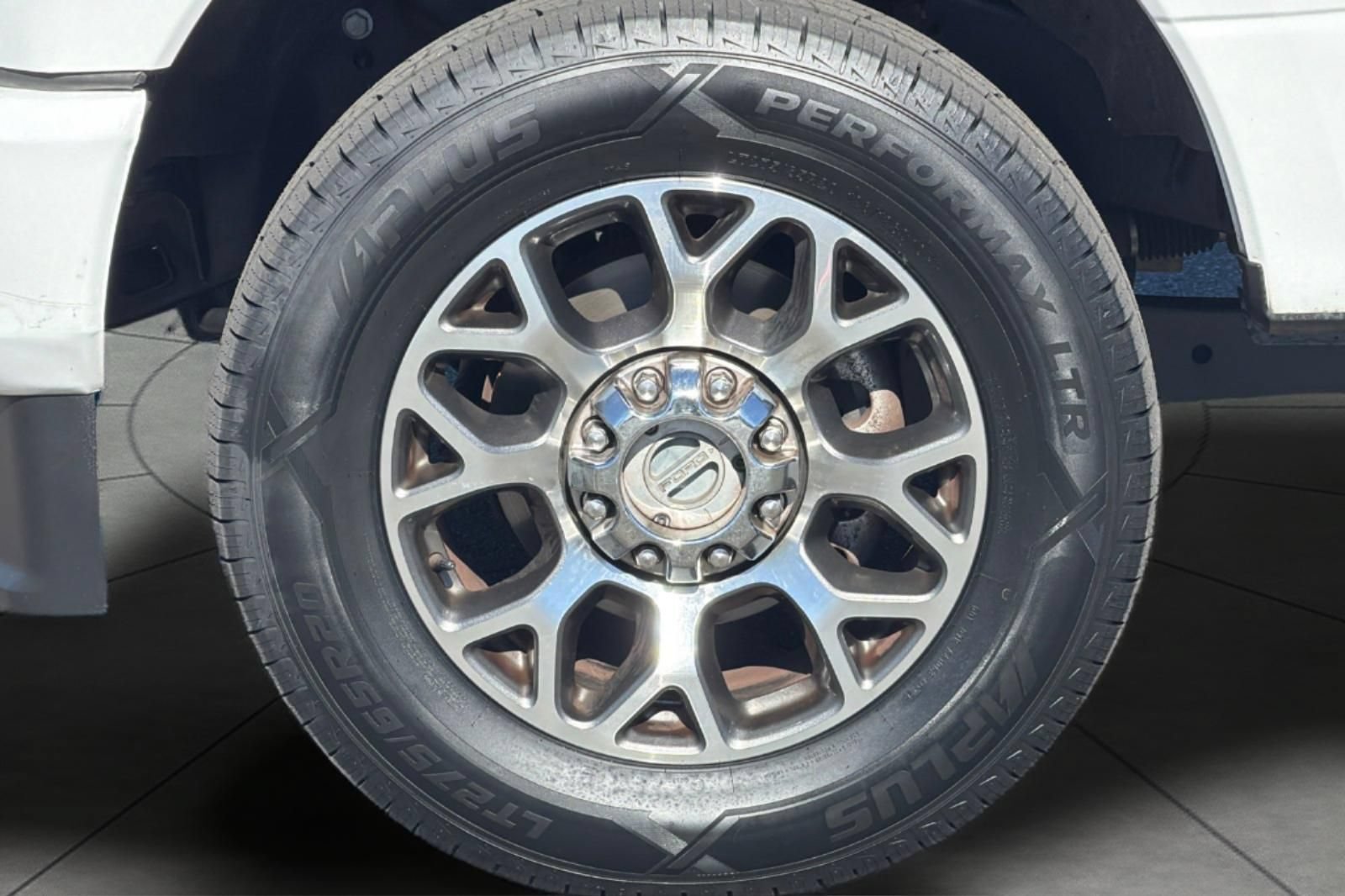 Certified 2022 Ford F250 Lariat AWD/4WD image 13