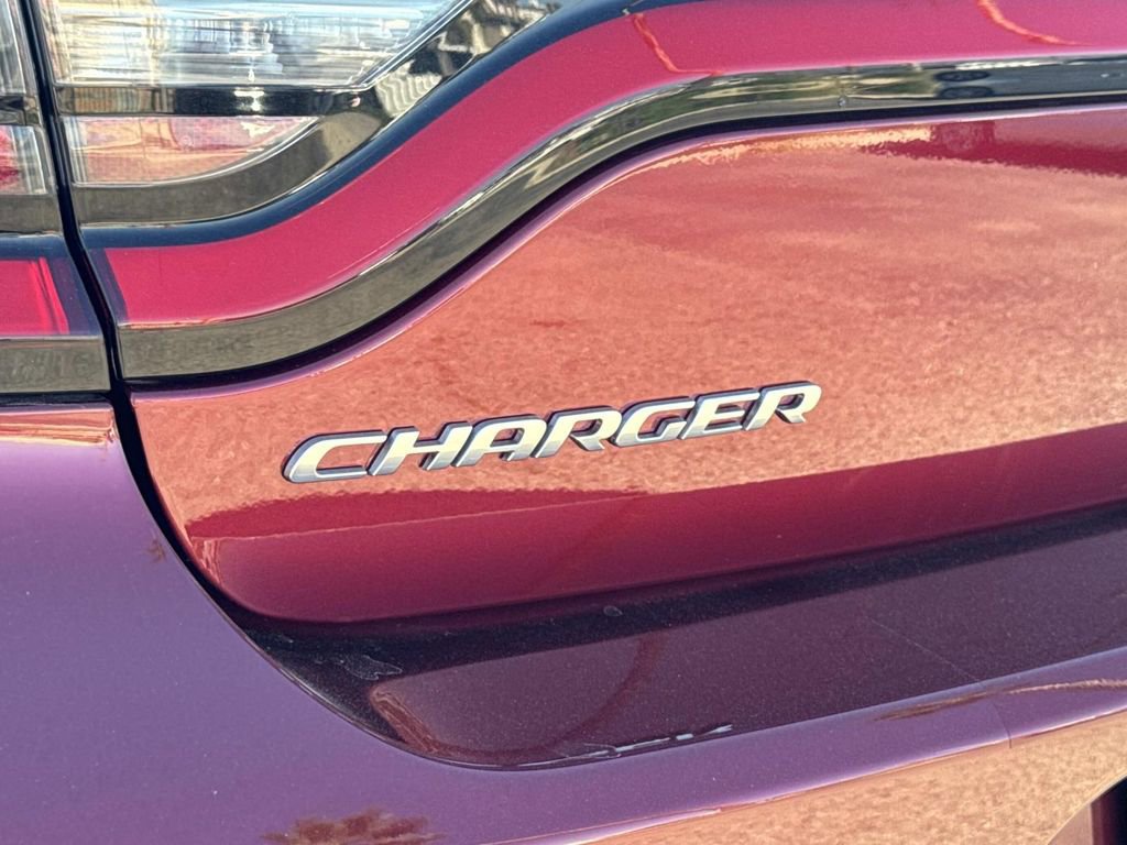 Used 2023 Dodge Charger SXT image 28