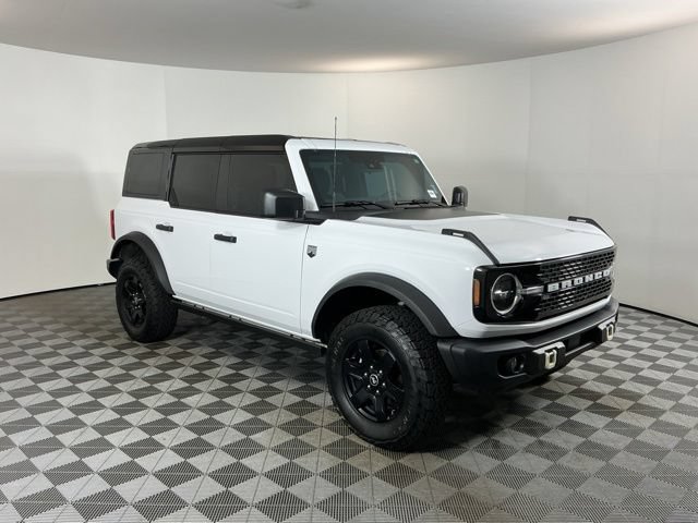 Certified 2025 Ford Bronco Big Bend w/ Black Diamond Package AWD/4WD image 3