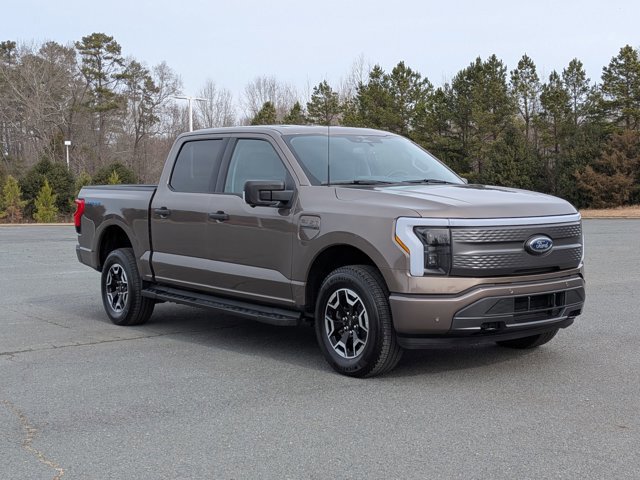 Certified 2023 Ford F150 Lightning XLT image 8