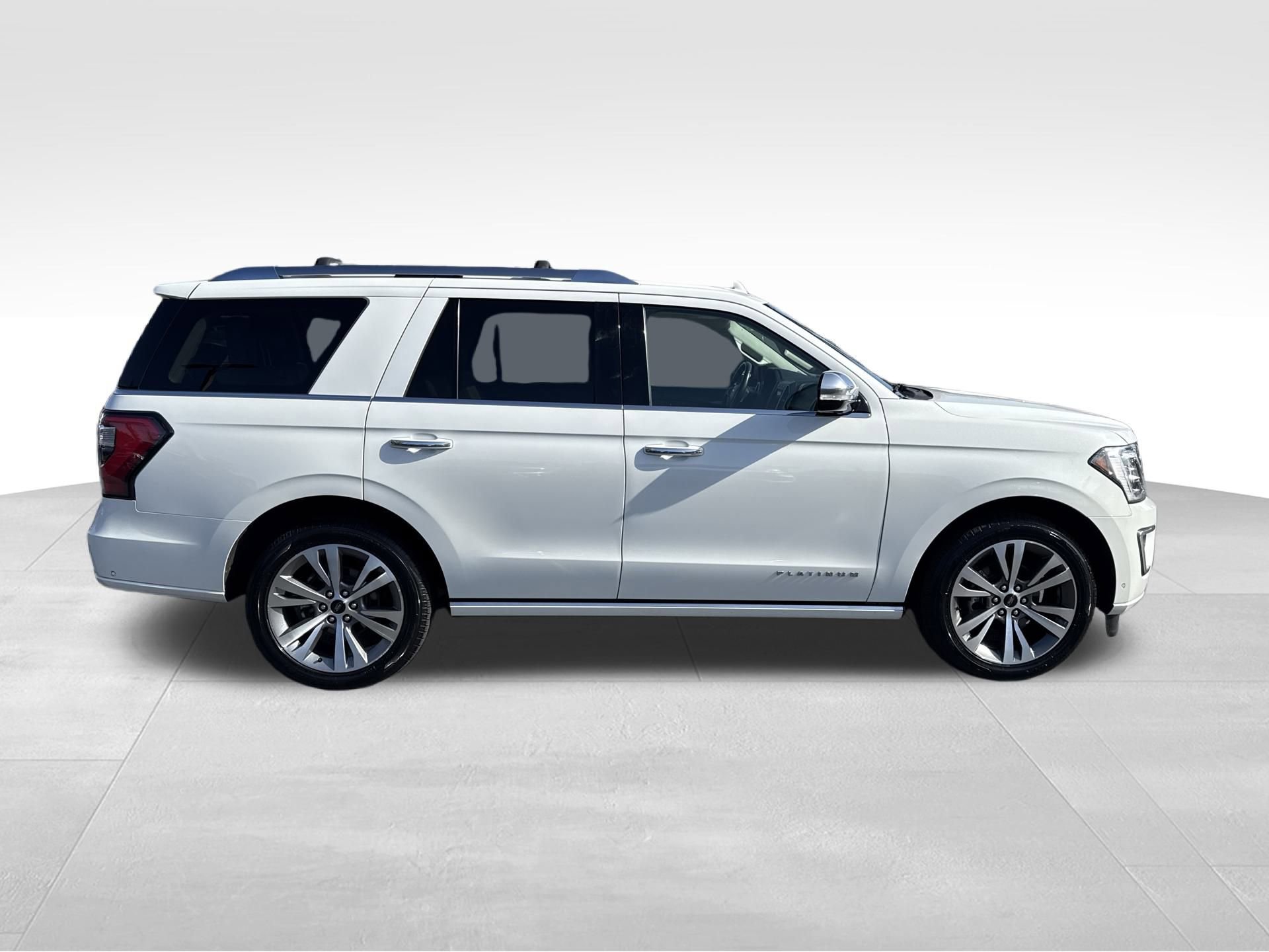 Certified 2020 Ford Expedition Platinum image 9