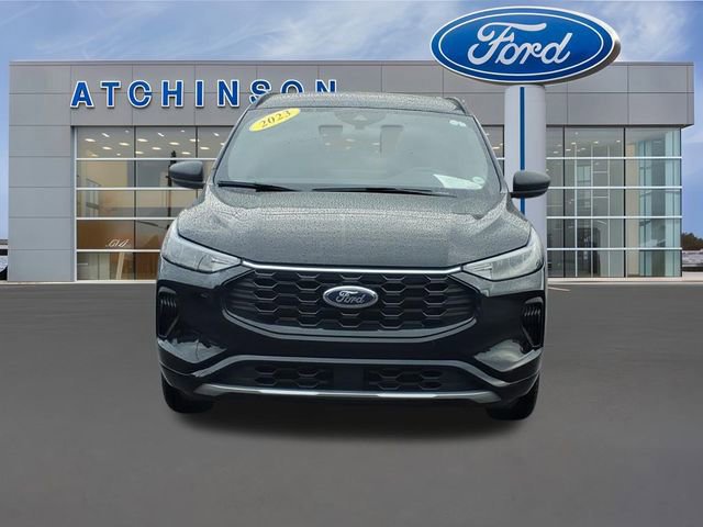 Certified 2023 Ford Escape ST-Line w/ Tech Pack #1 image 6