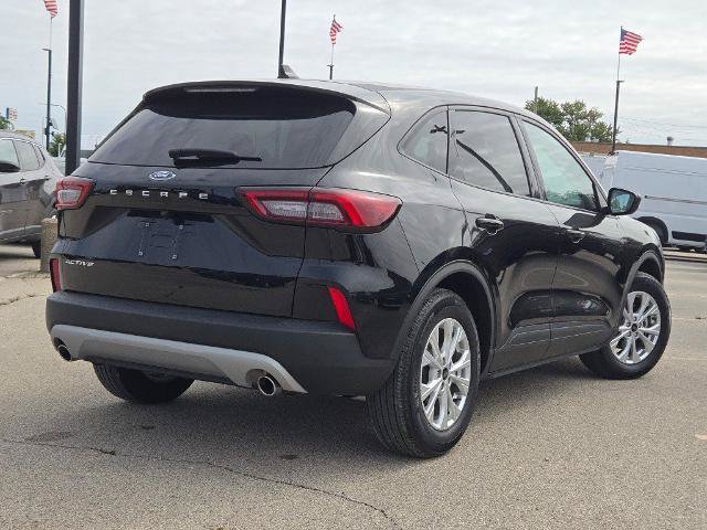 Certified 2025 Ford Escape Active FWD image 10