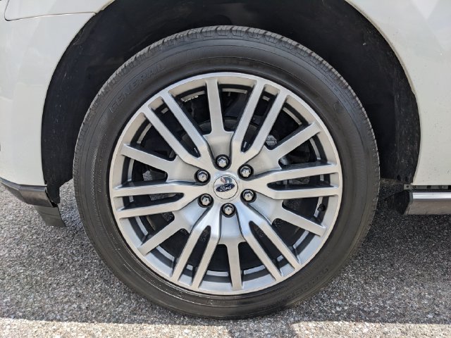Certified 2022 Ford Expedition Limited AWD/4WD image 11