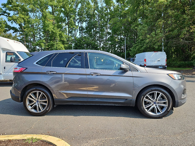 Certified 2022 Ford Edge Titanium AWD/4WD image 11