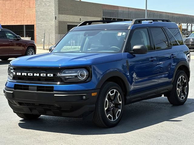 Certified 2023 Ford Bronco Sport Outer Banks w/ Tech Package AWD/4WD image 4