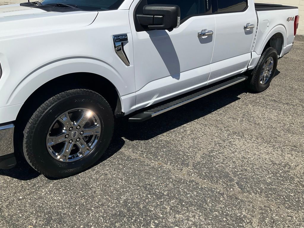 Certified 2022 Ford F150 XLT w/ Equipment Group 302A High image 3