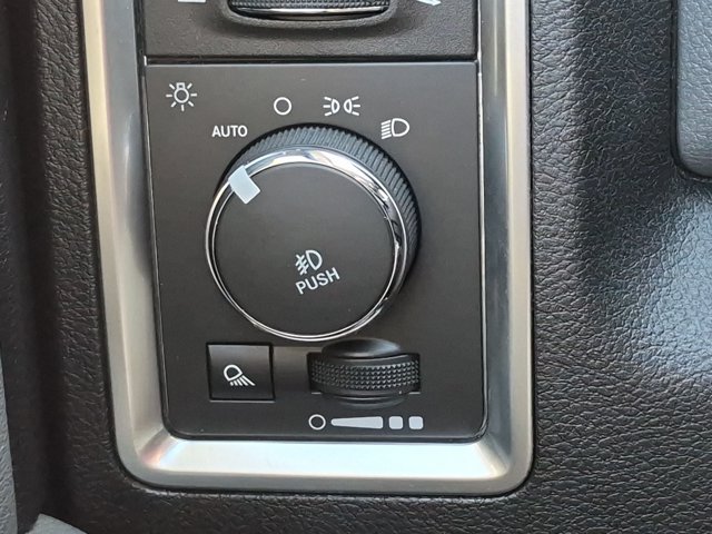 Used 2018 RAM 1500 Big Horn AWD/4WD image 18