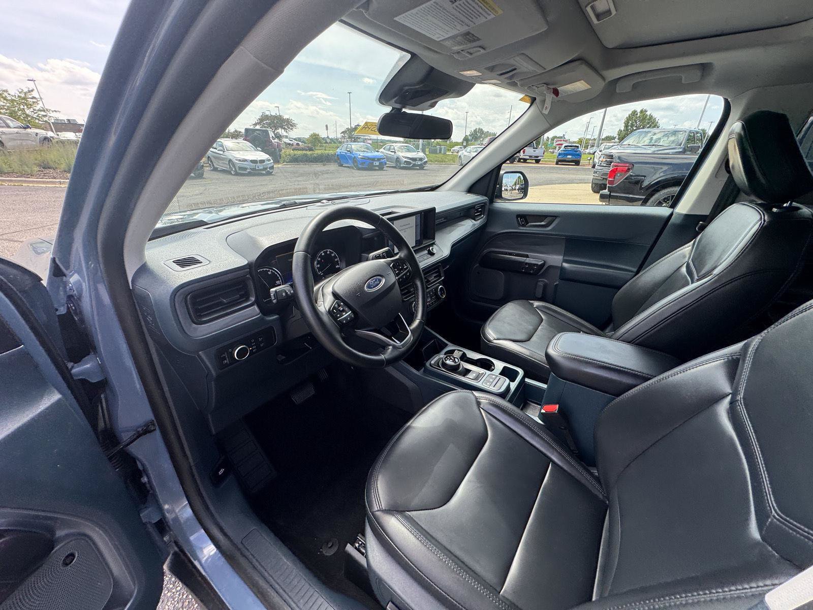 Certified 2024 Ford Maverick Lariat w/ Black Appearance Package FWD image 12