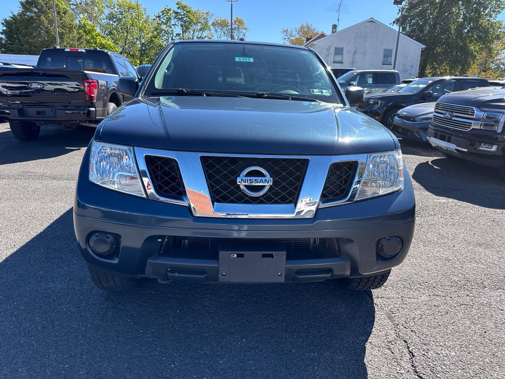 Used 2017 Nissan Frontier SV AWD/4WD image 2