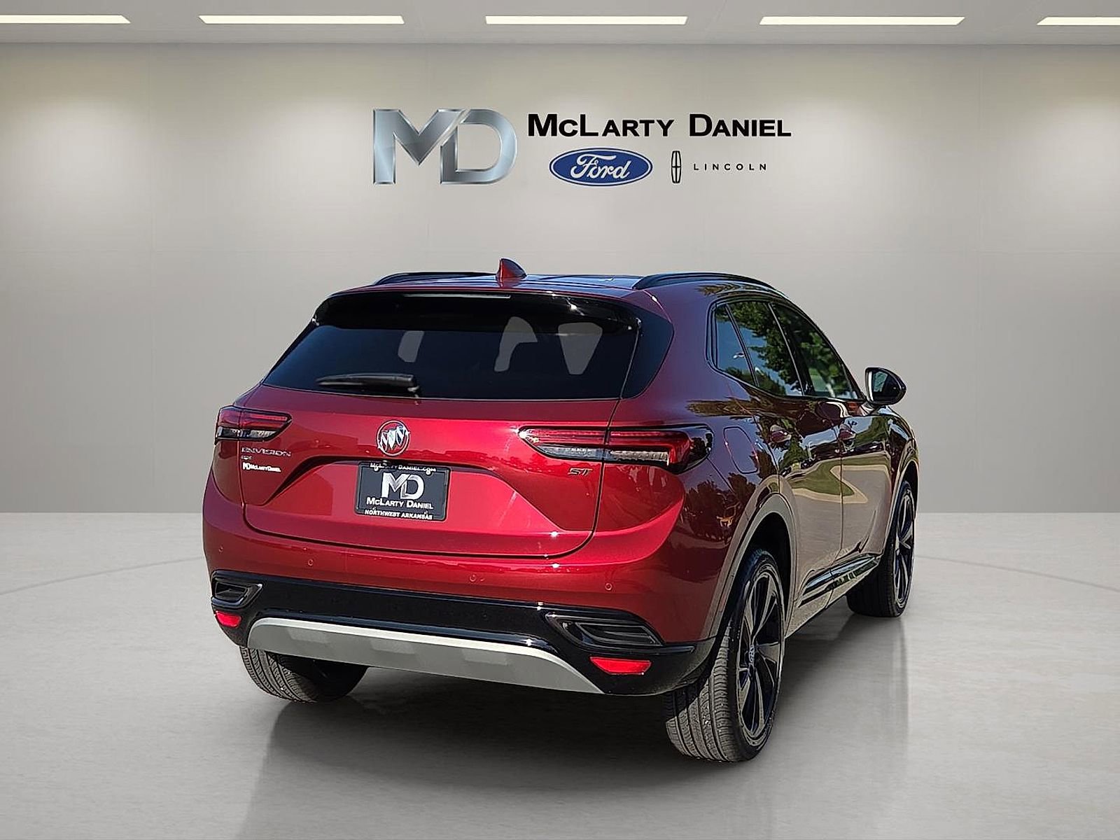 Used 2023 Buick Envision Preferred w/ Sport Touring Package AWD/4WD image 5
