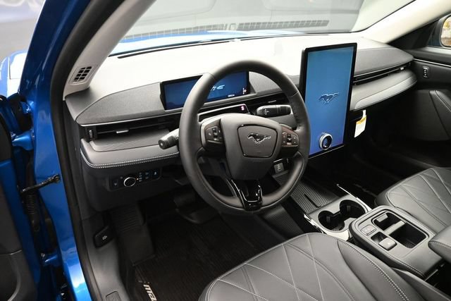 Certified 2025 Ford Mustang Mach-E Select w/ Comfort Package Lite AWD/4WD image 9