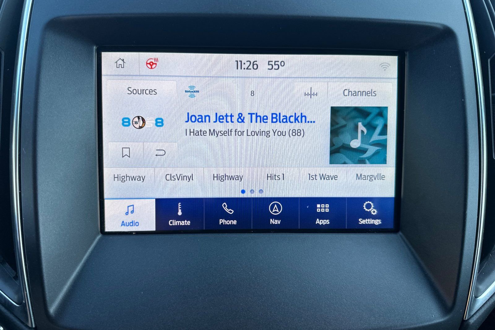 Certified 2019 Ford Edge Titanium w/ Cold Weather Package image 21