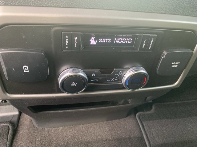 Certified 2020 Ford Expedition XLT w/ Equipment Group 202A image 23