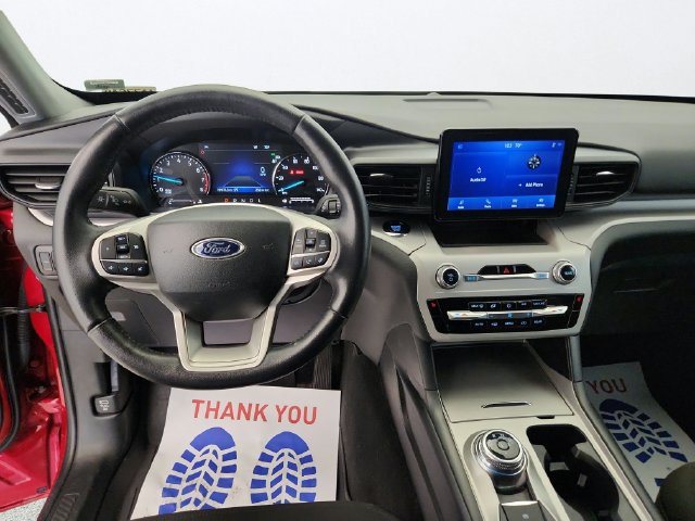Certified 2024 Ford Explorer XLT AWD/4WD image 14