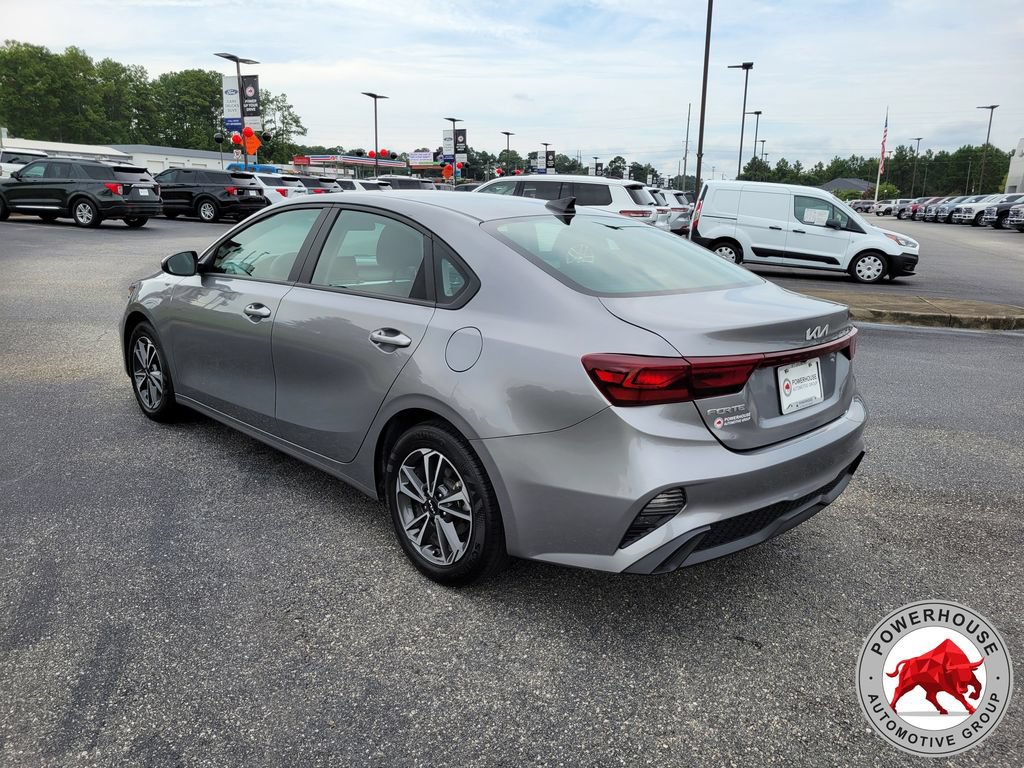Used 2024 Kia Forte LXS FWD image 4