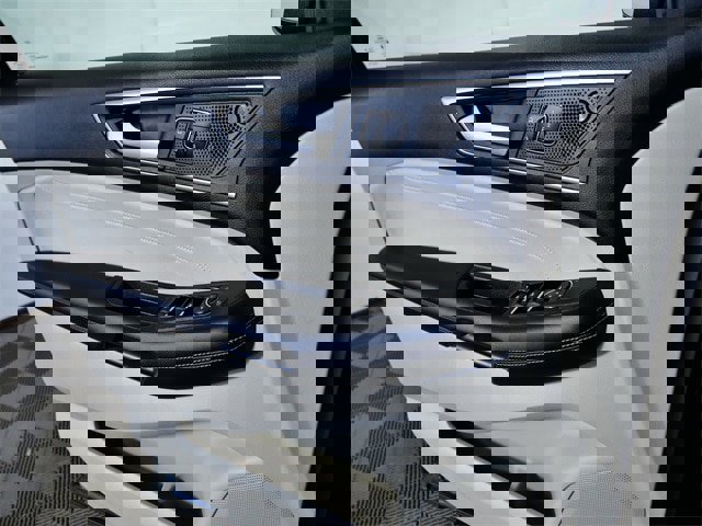 Certified 2022 Ford Edge Titanium w/ Equipment Group 301A image 24