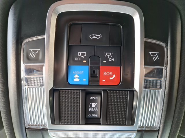 Used 2026 RAM 2500 Laramie w/ Sport Appearance Package AWD/4WD image 26