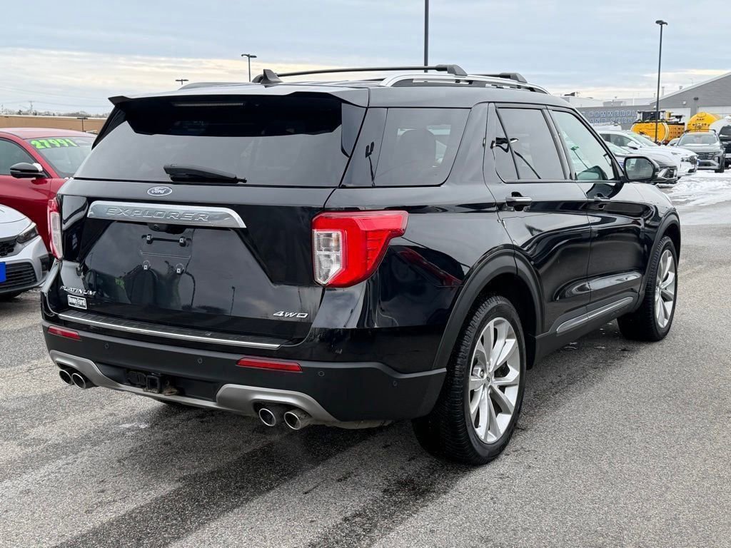 Certified 2021 Ford Explorer Platinum w/ Equipment Group 601A image 10